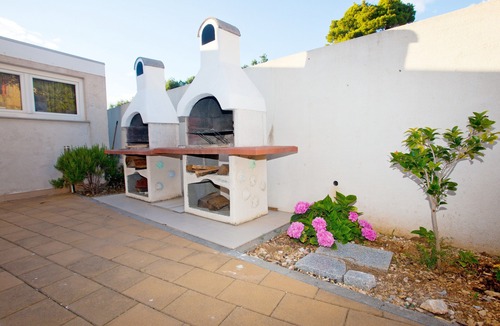 Banjol Apartment | Apartments Marija, (12888), Banjol, hr