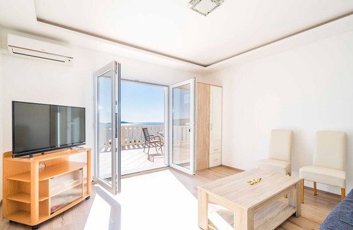 Zupa dubrovacka Apartment | Apartments Marnic Blue Chill-Comfort One Bedroom Apartment with Balcony and Sea View(A4)