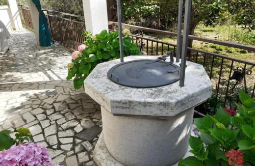 Miholascica Apartment | Apartments Mary