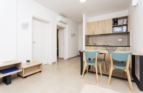Seget Donji Apartment | Apartments Medena (97921-A10) - Seget Donji