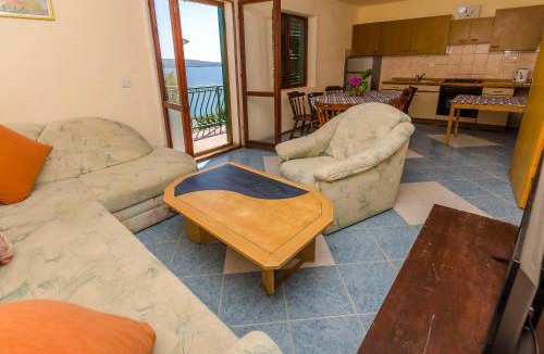 Stomorska Apartment | Apartments Oaza