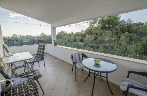Maslinica Apartment | Apartments Oliva