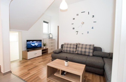Kraljevica Apartment | Apartments Omorfia
