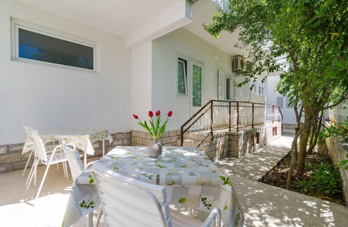 Kupari Apartment | Apartments & Rooms Barišić - Superior Studio Apartment with Balcony and Garden View (G2-7)
