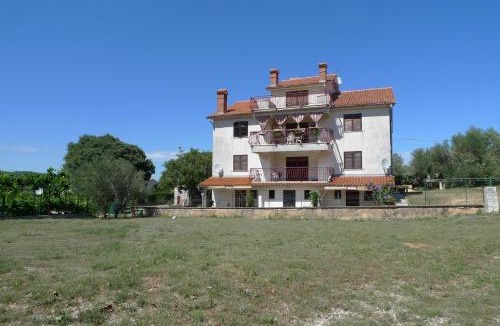 Sveta Marina Apartment | Apartments Smolica