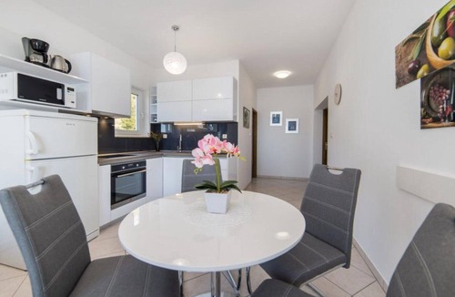 Lokva Rogoznica Apartment | Apartments Tafra - One Bedroom Apartment