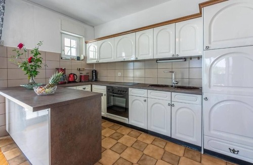 Banjol Apartment | Apartments Vila Antula (66781-A1) - Banjol - island Rab