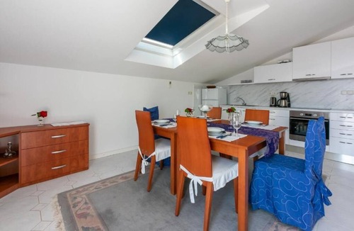 Banjol Apartment | Apartments Vila Antula (66781-A4) - Banjol - island Rab
