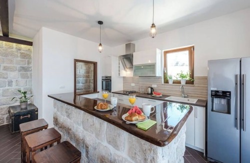 Mlini Villa | Apartments Villa Made 4U Deluxe Four Bedroom Apartment with Terrace and Sea View