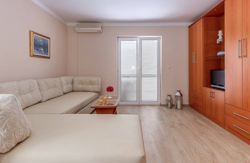 Zidarici Apartment | Apartments Villa Malin / Apartment Malin 4