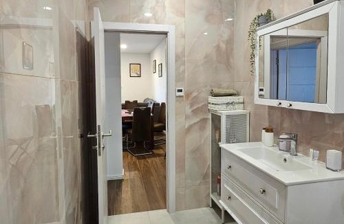 Brdovec Apartment | Apartments with parking space Brdovec, Prigorje - 22481