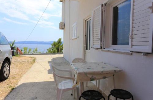 Ruskamen Apartment | Apartments with parking space Lokva Rogoznica, Omis - 17645