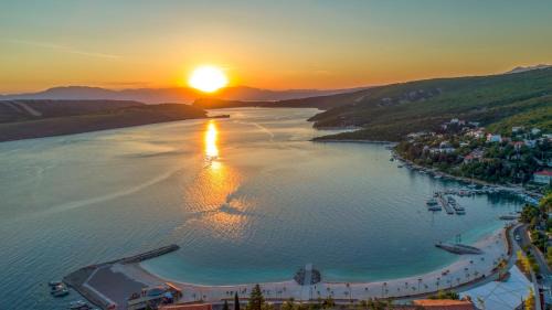 Smrika Apartment | Apartments with parking space Smrika, Kraljevica - 15709