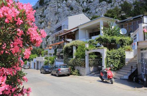 Borak Apartment | Apartments with parking space Omis - 18919
