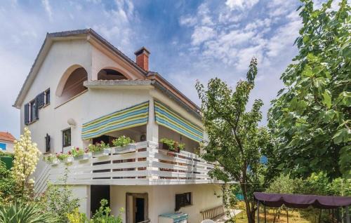 Pinezici Apartment | Apartments with parking space Pinezici, Krk - 18967
