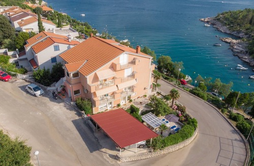 Klanfari Apartment | Apartments Zorica (62441-A1) - Dramalj (Crikvenica)