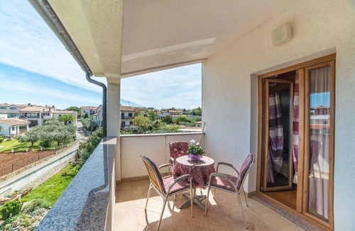 Pomer Apartment | App and Rooms Ana Pomer/Room double S2/garden view