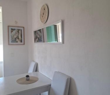 Kastel Stafilic Apartment | Apt Studio Nina Balerina