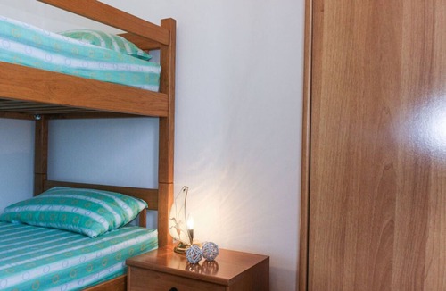 Vantacici Apartment | Arbanas A2, 400m to the beach,4 people,outdoor pool,free WiFi,playground,parking
