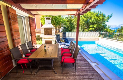 Splitska Villa | Astonishing villa Big View with pool for 8 persons