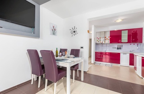 Medulin Villa | Attic apartment with balcony in Medulin
