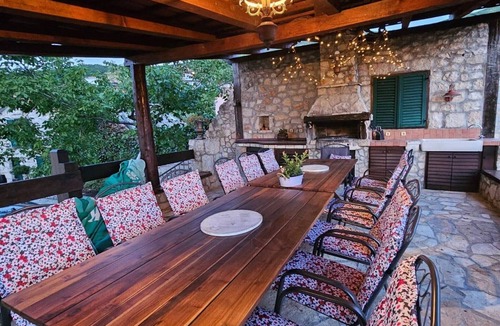Sestanovac House | Authentic Dalmatian Hillside Escape with Pool, Sauna & BBQ - Seven Bedroom Holiday Home