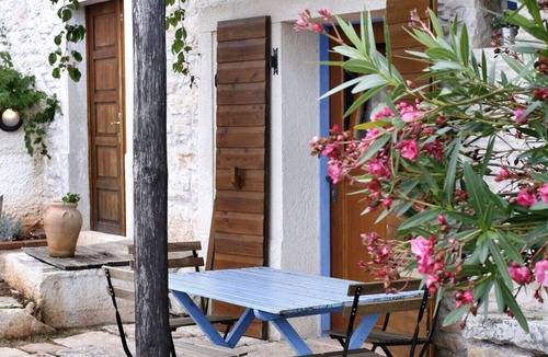 Peruski Villa | Authentic Seaside Stone House in a Peaceful Environment at the Istrian Coast