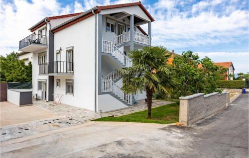 Marsici Apartment | Awesome Apartment In Marsici With Wifi