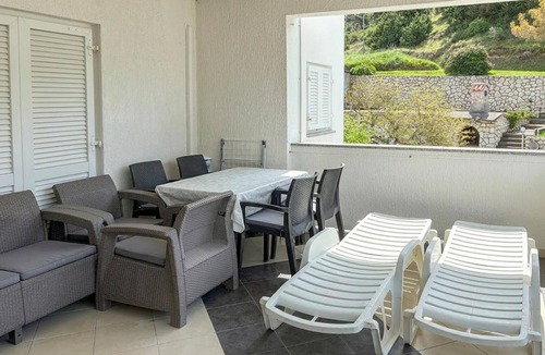 Rab Town Apartment | Awesome apartment in Rab Sup.Draga with WiFi