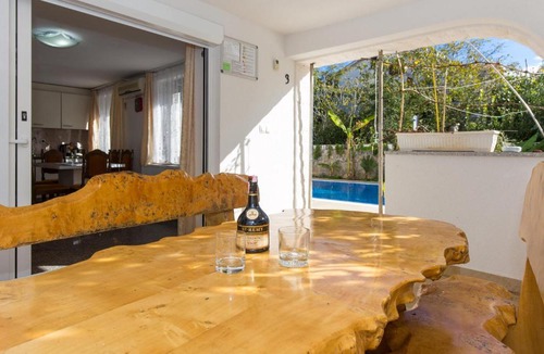 Krk Apartment | Awesome apartment in Krk w/ Outdoor swimming pool and 2 Bedrooms