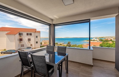 Kustici Apartment | Awesome apartment in Kustici, Novalja