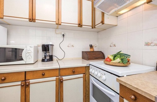 Ika Apartment | Awesome apartment in Lovran with WiFi