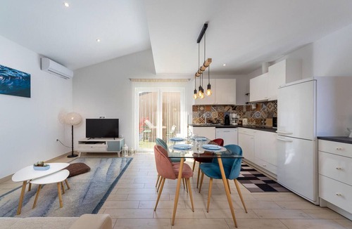 Smrika Apartment | Awesome apartment in Smrika with WiFi