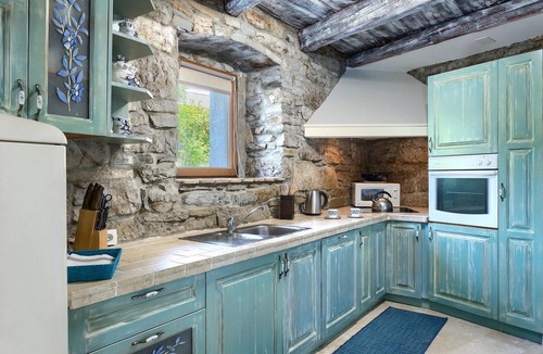 Buzet House | Awesome home in Buzet