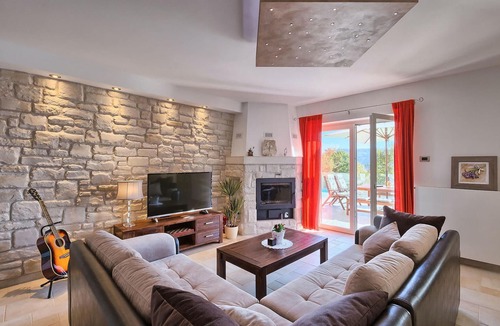 Buzet House | Awesome home in Buzet