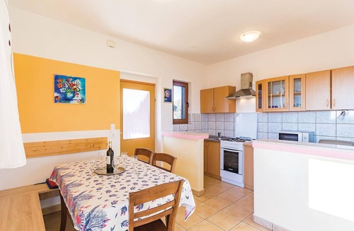 Peruski House | Awesome home in Krnica