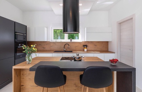 Kujici House | Awesome home in Kujici with sauna