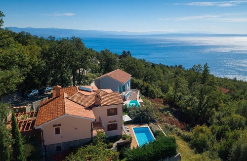 Veprinac House | Awesome home in Opatija with sauna