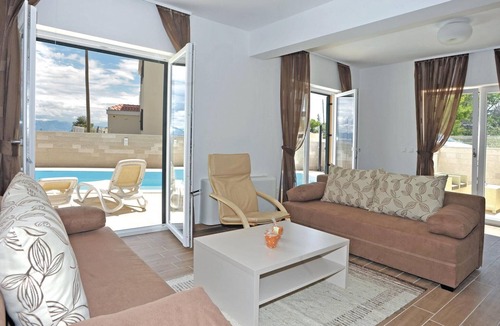 Skrip House | Awesome home in Postira