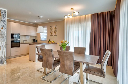 Brgod House | Awesome home in Trget