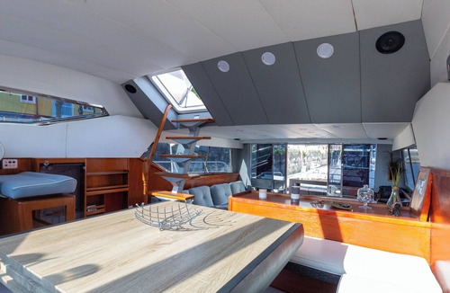Le Gabut Boat Rental | Bateau Hotel La Rochelle - Yacht insolite