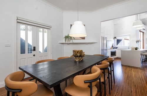 Hampton House | Baya of Hampton with solar heated pool