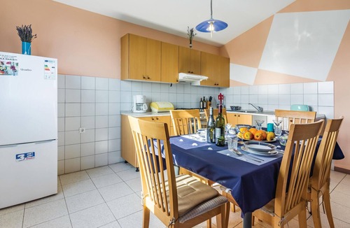 Vinkuran Apartment | Beach front apartment in Vinkuran with WiFi
