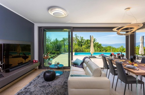 Marsici House | Beach front home in Malinska