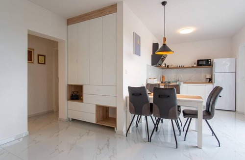 Kosljun House | Beachfront Holiday Home in Kosljun