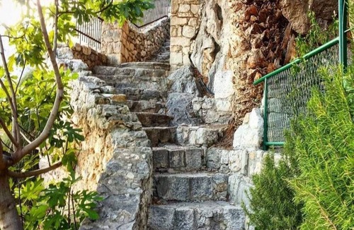 Omis Apartment | Beachfront penthouse Boho - Two Bedroom Apartment