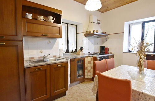 Umag House | Beatrice, Umag, vacation home near the sea, WiFi, garden, BBQ, washing machine