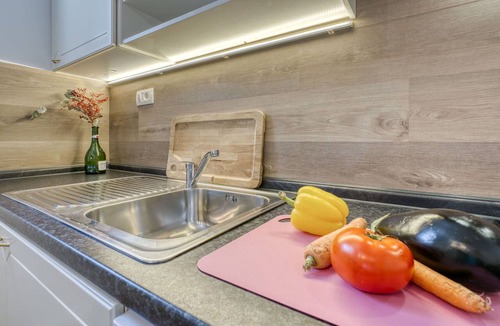Ika Apartment | Beautiful apartment for 4 people with A/C, WIFI, TV and terrace