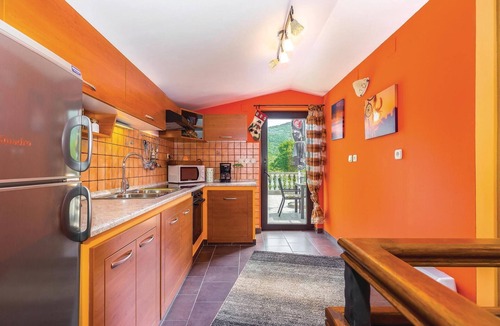Hreljin Apartment | Beautiful apartment in Hreljin with WiFi
