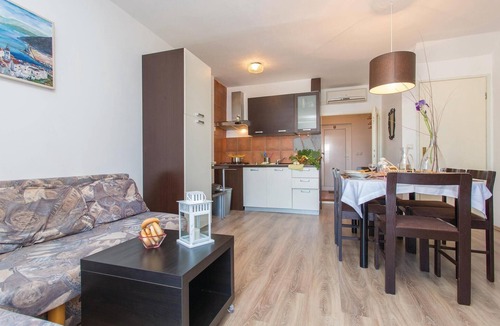 Klimno Apartment | Beautiful apartment in Klimno with WiFi